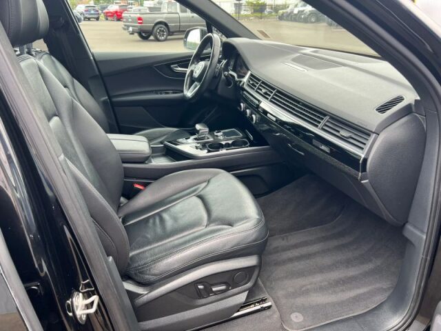 2017 Audi Q7 3.0T quattro Premium Plus Image 8