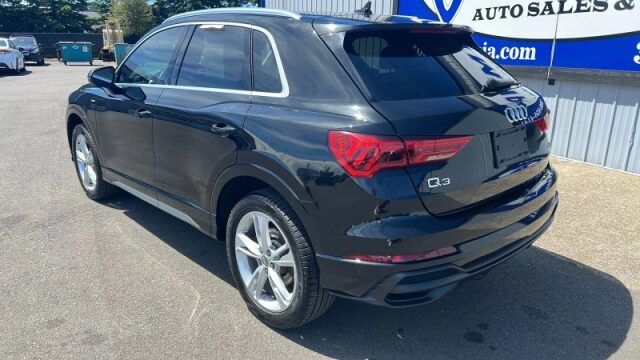 2019 Audi Q3 quattro S line Prem Plus 45 TFSI Image 12