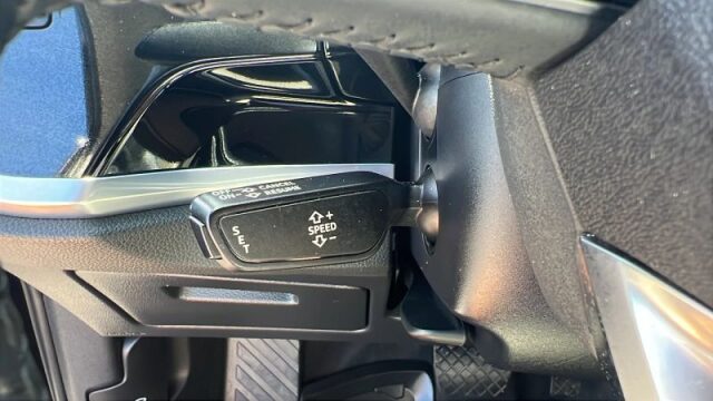 2019 Audi Q3 quattro S line Prem Plus 45 TFSI Image 29