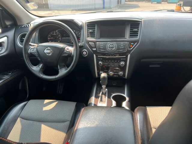 2020 Nissan Pathfinder SV Image 12