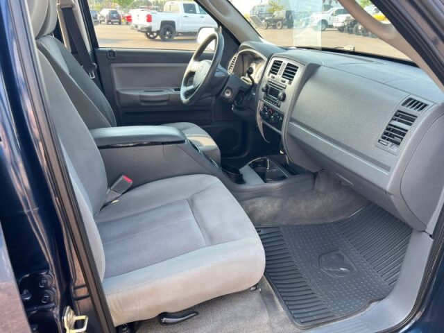2006 Dodge Dakota SLT Quad Cab Image 8