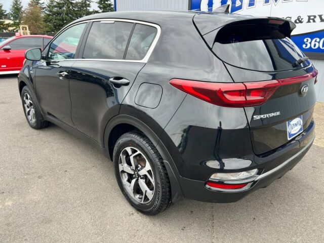2020 Kia Sportage LX Image 17