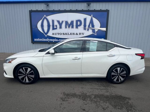 2020 Nissan Altima 2.5 SV Image 17