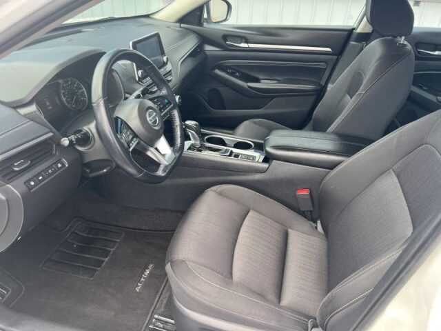 2020 Nissan Altima 2.5 SV Image 20