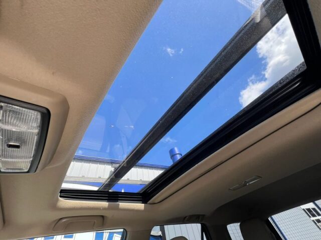 2015 Toyota 4Runner Limited Image 36