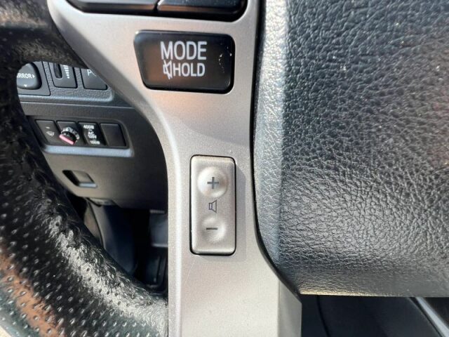 2015 Toyota 4Runner Limited Image 33