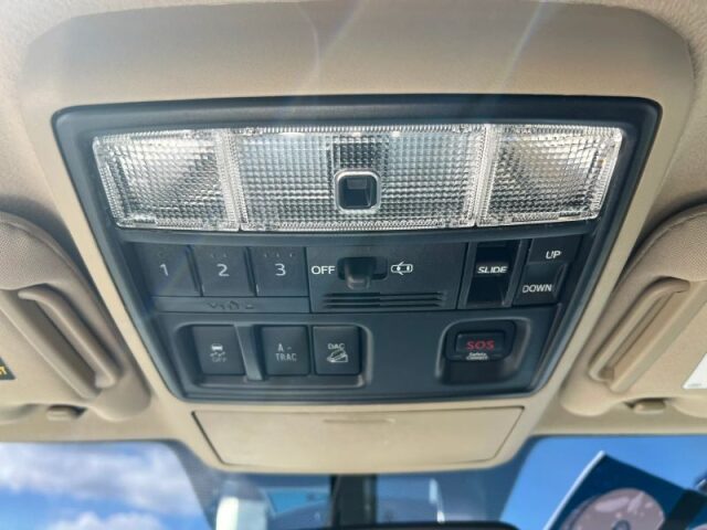 2015 Toyota 4Runner Limited Image 29