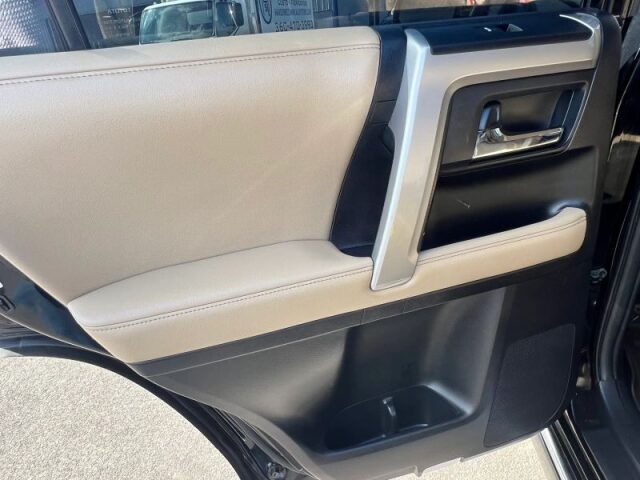 2015 Toyota 4Runner Limited Image 20