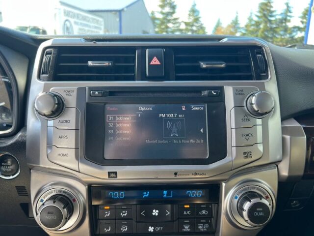2015 Toyota 4Runner Limited Image 28