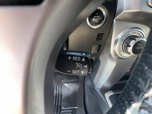 2015 Toyota 4Runner Limited Image 35