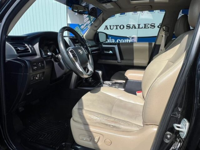 2015 Toyota 4Runner Limited Image 21