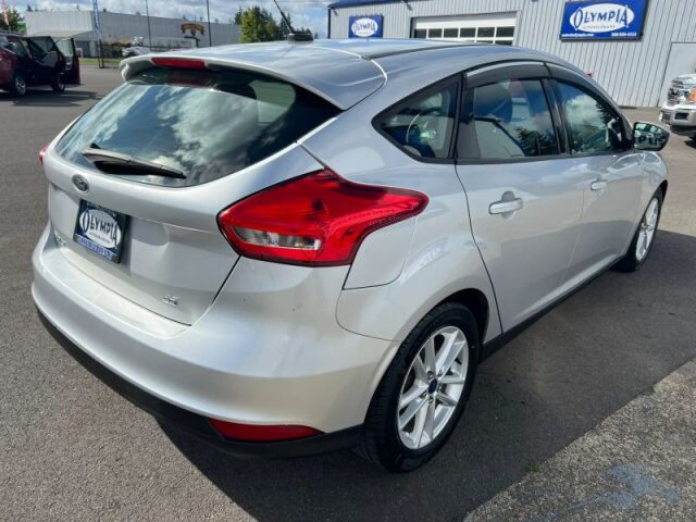 2016 Ford Focus SE Image 14